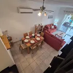 2 Bedroom Townhouse Lower Paphos Cyprus בית נופש