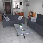 2 Bedroom Townhouse Lower Paphos Cyprus בית נופש פאהיה