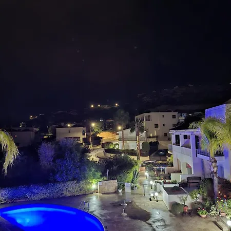 2 Bedroom Townhouse Lower Paphos Cyprus Tatil Evi Peyia