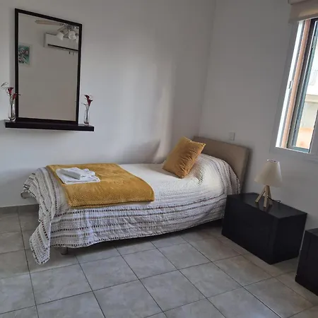 2 Bedroom Townhouse Lower Paphos Cyprus