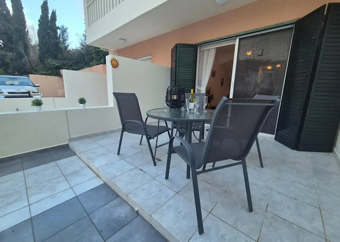 Casa vacanze 2 Bedroom Townhouse Lower Paphos Cyprus Peyia