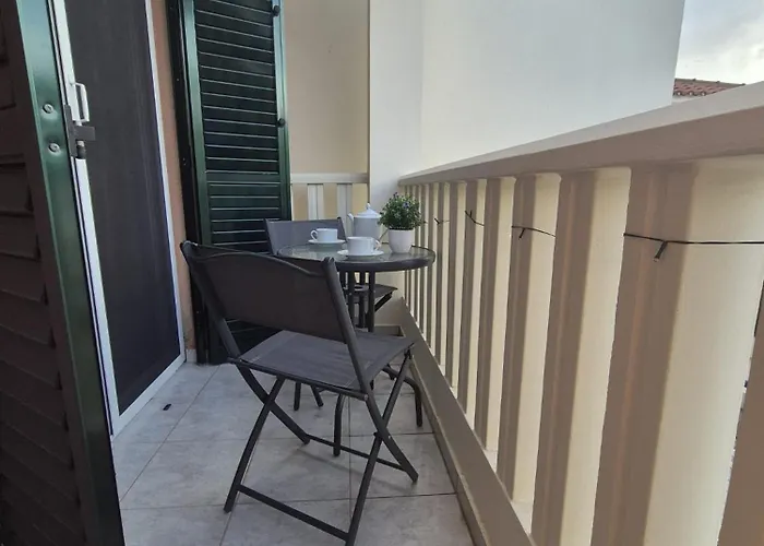 Dom wakacyjny 2 Bedroom Townhouse Lower Paphos Cyprus *